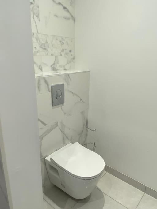 Maison Avec Jacuzzi - Louvres Proche Roissy Cdg - Paris Eksteriør billede